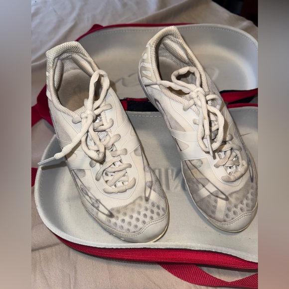 NFINITY cheer shoes - Picture 3 of 7